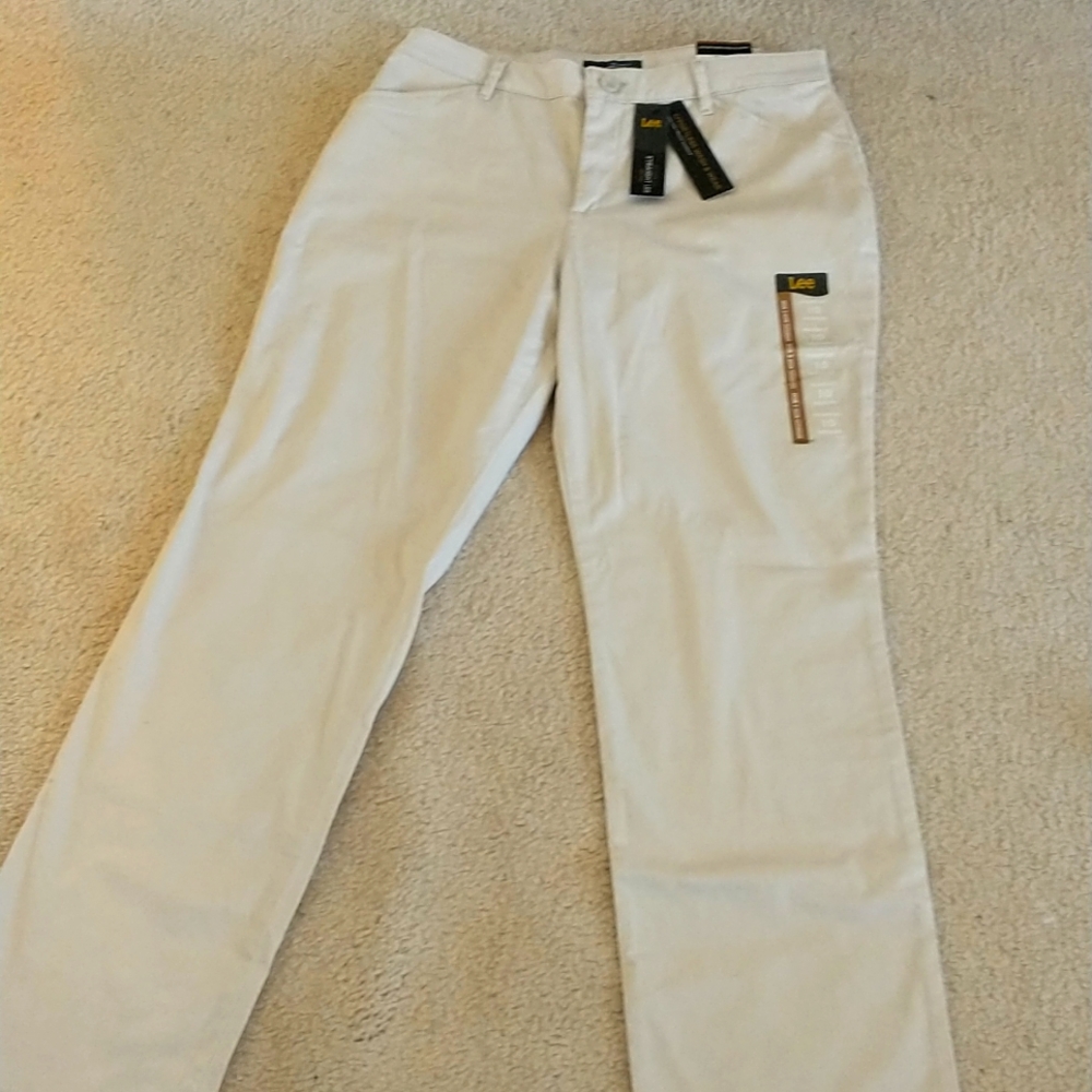 Lee Women Straight Leg Mid Rise Pant